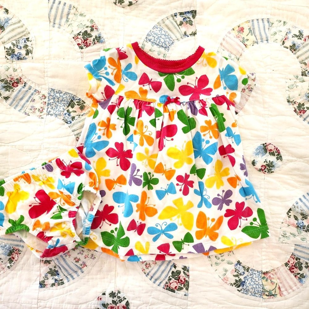 Carter's Matching set Size 9M Large Butterfly pattern colorful great shape